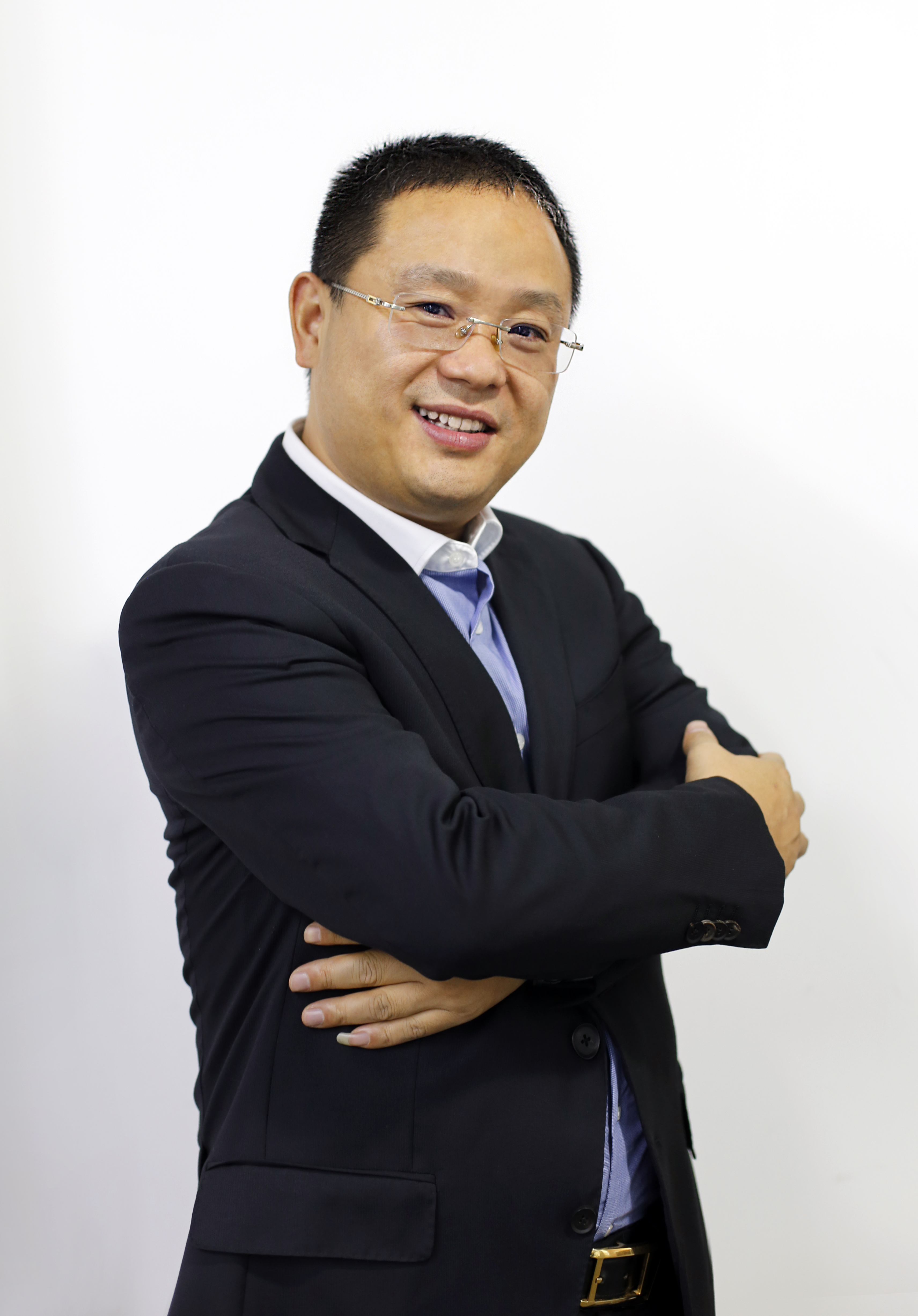 張一春  董事長(zhǎng)